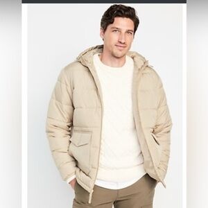 Old Navy Men's Beige Puffer Jacket